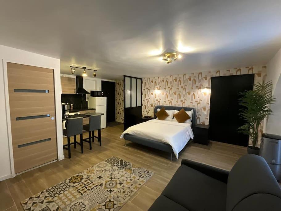 Ks Paris Studio Appart Near Station Gare Du Nord And Gare De L Est Esterno foto